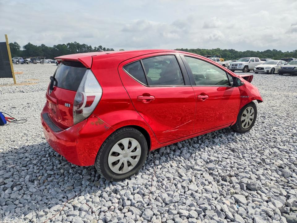 Photo 3 from auction – 2013 TOYOTA PRIUS C with VIN JTDKDTB34D1048512
