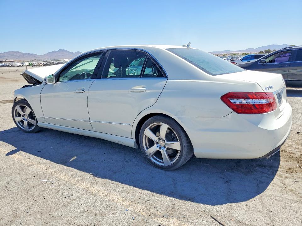 Photo 2 from auction – 2011 MERCEDES-BENZ E350 with VIN WDDHF5GB7BA331893