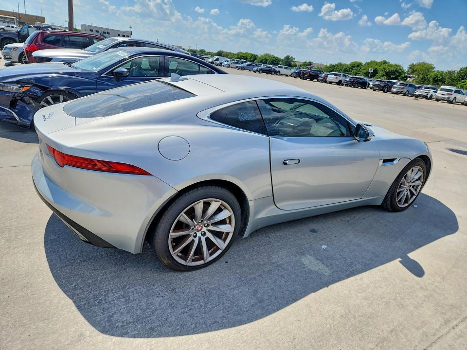 Photo 3 from auction – 2017 JAGUAR F-TYPE with VIN SAJWA6ATXH8K36916