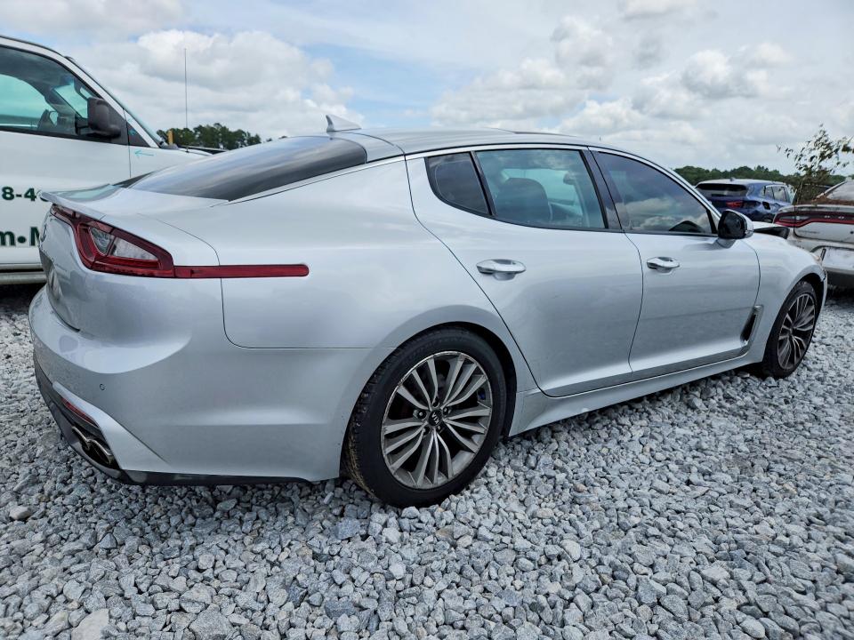 Photo 3 from auction – 2018 KIA STINGER with VIN KNAE25LA7J6022705