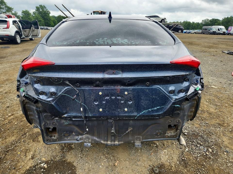 Photo 6 from auction – 2018 HONDA CIVIC with VIN 19XFC2F76JE200004