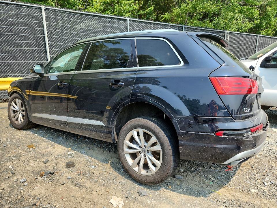 صورة رقم 2 من المزاد - 2017 AUDI Q7 مع VIN WA1AHAF74HD038336