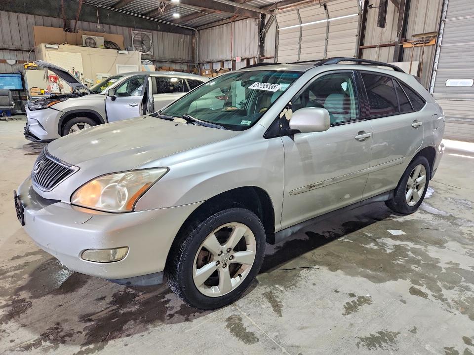 صورة رقم 1 من المزاد - 2004 LEXUS RX مع VIN 2T2GA31U94C016011