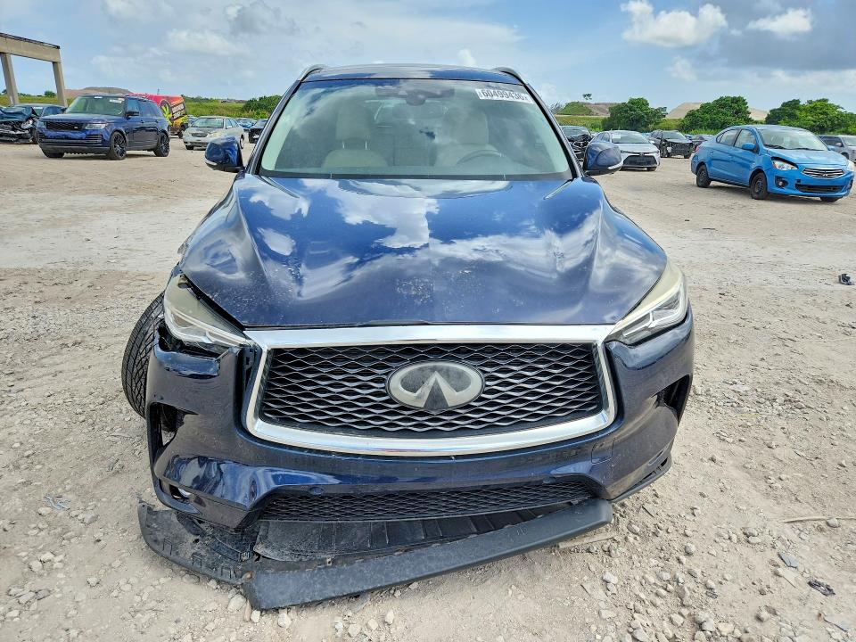 Photo 5 from auction – 2019 INFINITI QX50 with VIN 3PCAJ5M17KF111196