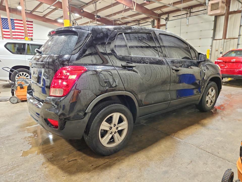 Photo 3 from auction – 2019 CHEVROLET TRAX with VIN 3GNCJNSB8KL188432