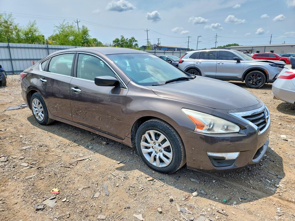 Photo 4 from auction – 2014 NISSAN ALTIMA with VIN 1N4AL3AP2EN335513