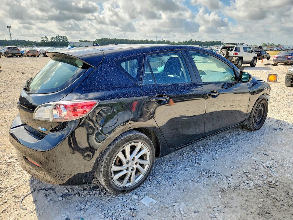 Photo 3 from auction – 2012 MAZDA 3 with VIN JM1BL1L79C1664830