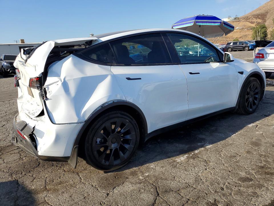 صورة رقم 3 من المزاد - 2024 TESLA MODEL Y مع VIN 7SAYGDEE9RA233710