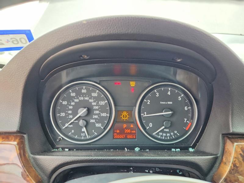 Photo 9 from auction – 2008 BMW 328 with VIN WBAVA33508K055718