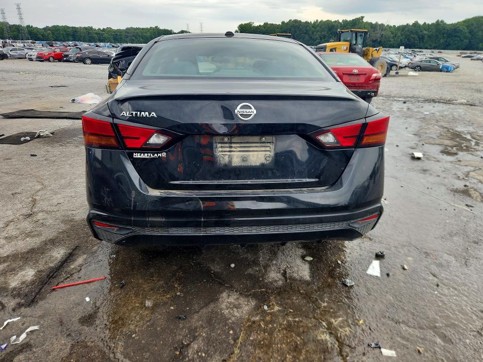 Photo 6 from auction – 2020 NISSAN ALTIMA with VIN 1N4BL4BV8LC223704