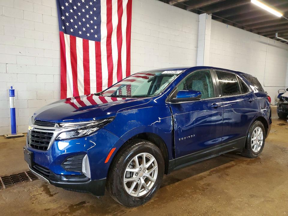 CHEVROLET EQUINOX 2022 with VIN 3GNAXUEV4NL187627 - Photo from auction