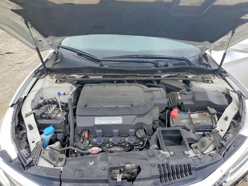 Photo 11 from auction – 2017 HONDA ACCORD with VIN 1HGCR3F93HA031390