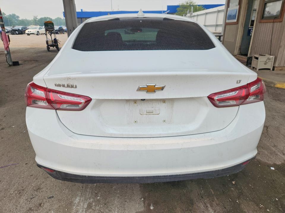 Photo 6 from auction – 2019 CHEVROLET MALIBU with VIN 1G1ZD5ST1KF174376