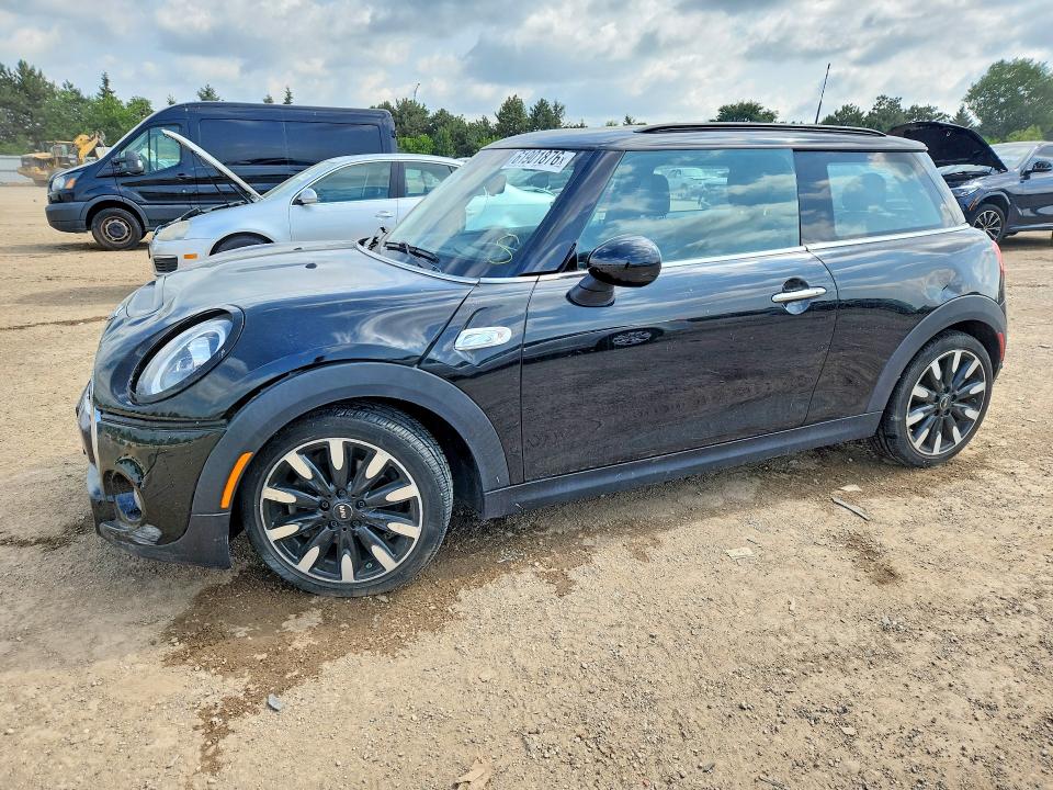 MINI COOPER 2019 with VIN WMWXP7C54K2A52815 - Photo from auction