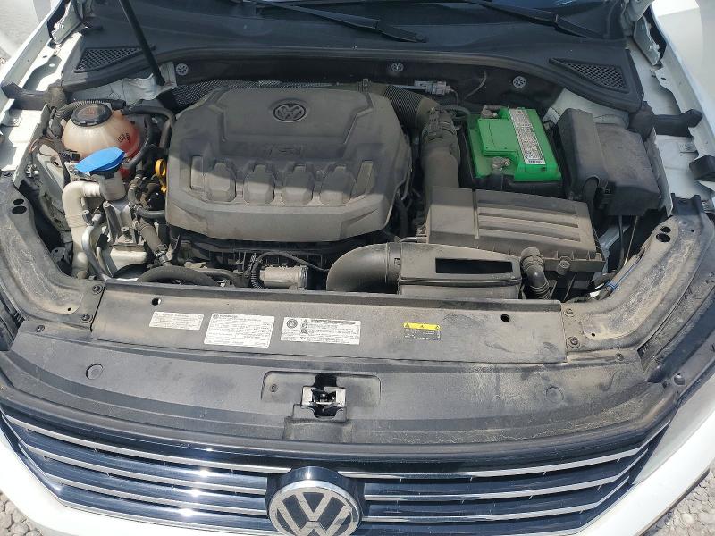 Photo 11 from auction – 2018 VOLKSWAGEN PASSAT with VIN 1VWAA7A33JC051119