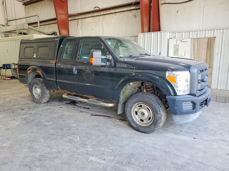 Photo 4 from auction – 2015 FORD F250 with VIN 1FT7X2B64FEB89500