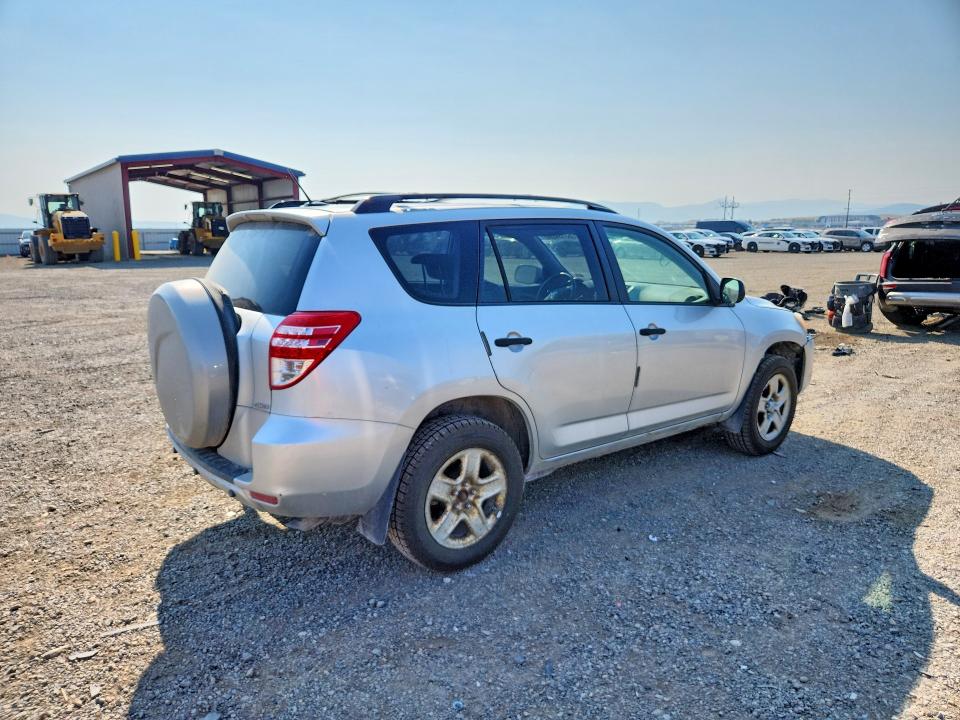 Photo 3 from auction – 2010 TOYOTA RAV4 with VIN JTMJF4DV7A5026311
