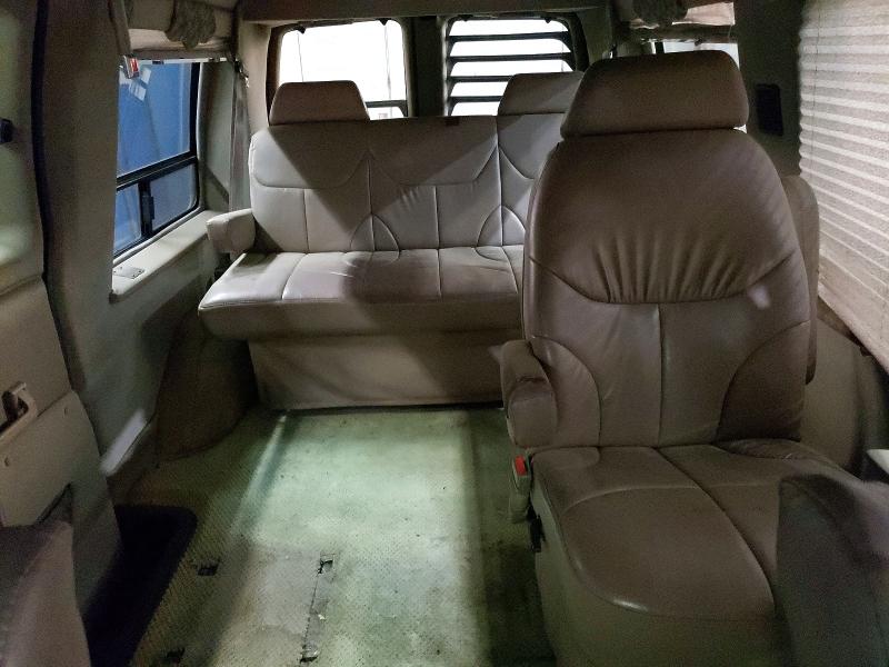 Photo 10 from auction – 2002 CHEVROLET EXPRESS G1500 with VIN 1GBFG15W721164727