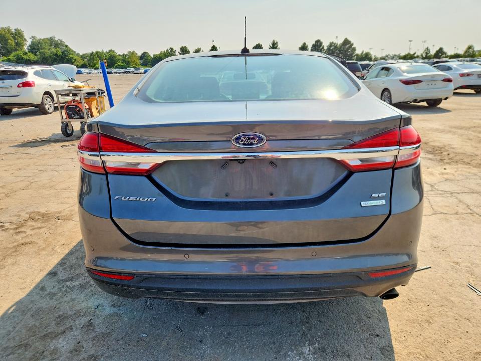 Photo 6 from auction – 2017 FORD FUSION with VIN 3FA6P0HDXHR166721