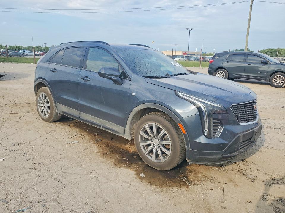 Photo 4 from auction – 2019 CADILLAC XT4 with VIN 1GYFZFR49KF174619