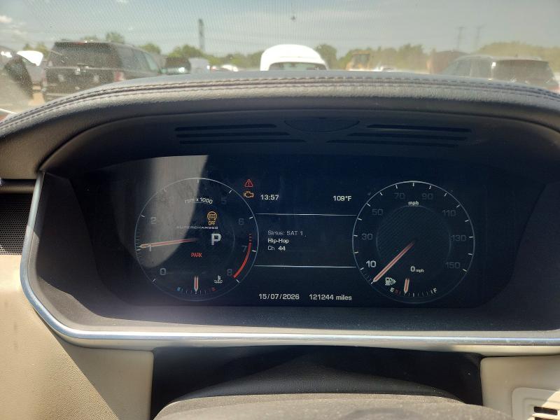 Photo 9 from auction – 2014 LAND ROVER RANGE ROVER with VIN SALGS2EF4EA133162