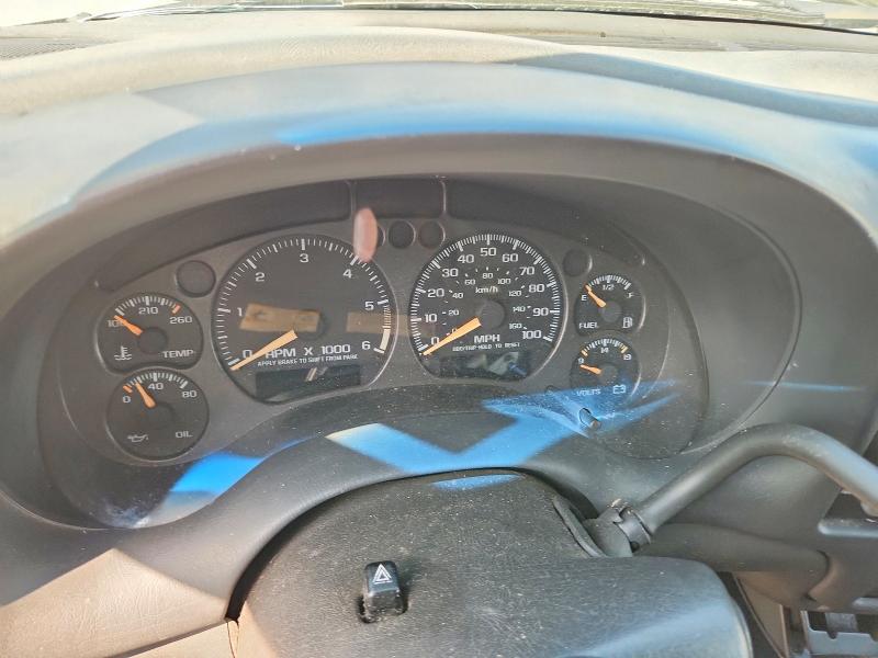 Photo 9 from auction – 2001 CHEVROLET BLAZER with VIN 1GNDT13W21K225337