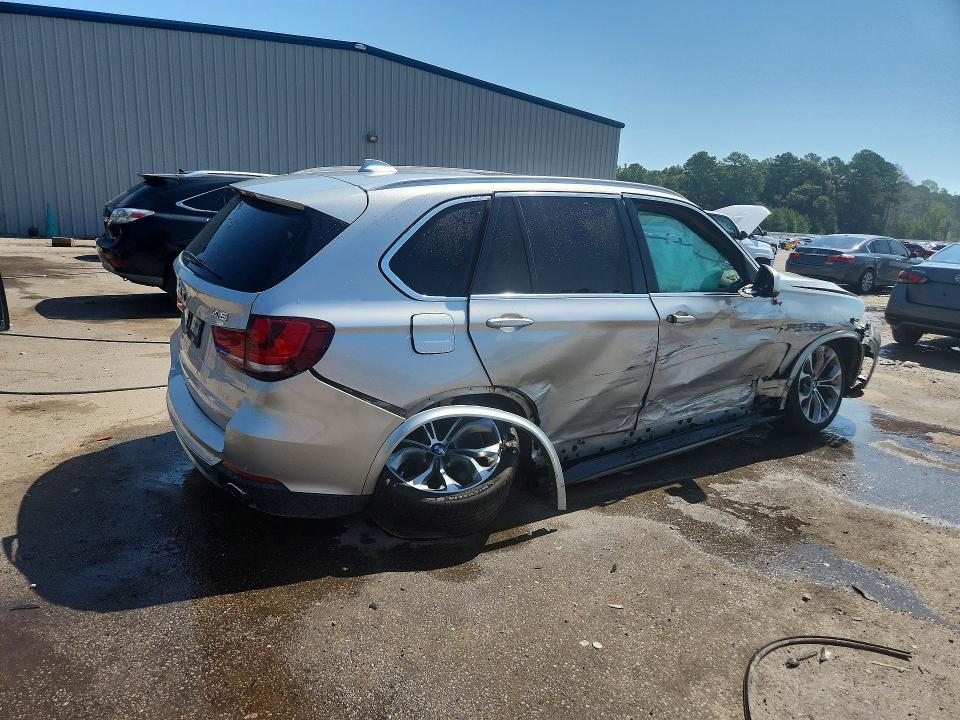 Photo 3 from auction – 2016 BMW X5 with VIN 5UXKR0C56G0U08310