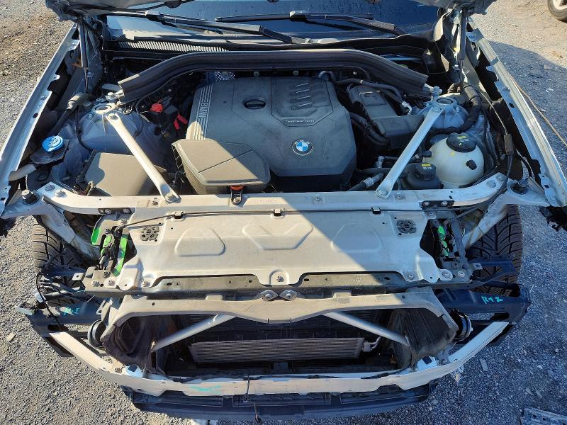 Photo 12 from auction – 2022 BMW X4 with VIN 5UX33DT08N9M23157