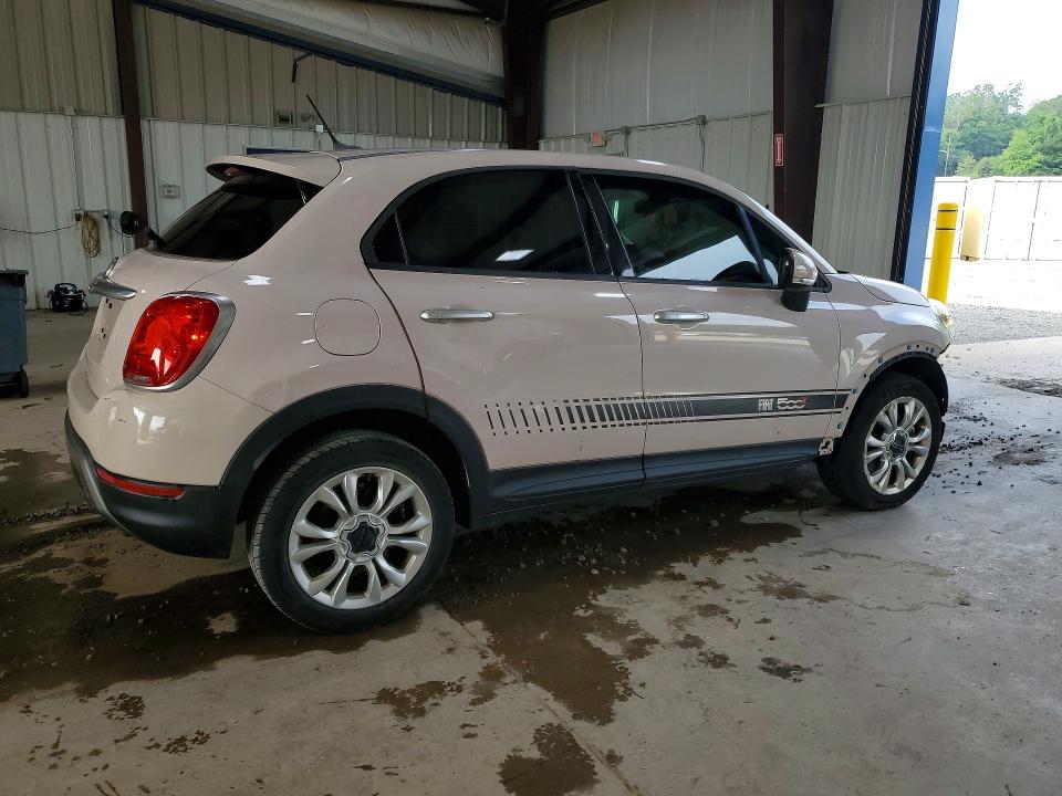 Photo 3 from auction – 2016 FIAT 500X with VIN ZFBCFXCT0GP333341