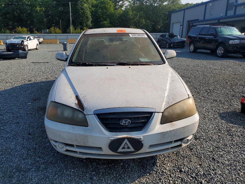Photo 5 from auction – 2004 HYUNDAI ELANTRA with VIN KMHDN46D94U724901