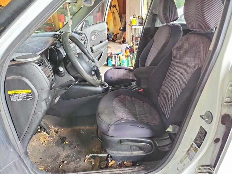 Photo 7 from auction – 2015 KIA SOUL with VIN KNDJN2A23F7113233