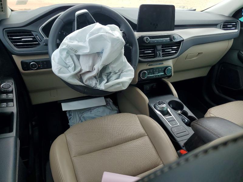 Photo 8 from auction – 2022 FORD ESCAPE with VIN 1FMCU0H68NUB66644