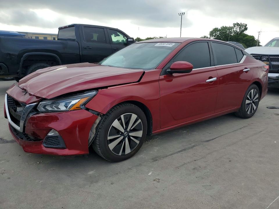NISSAN ALTIMA 2022 مع رقم تعريف المركبة 1N4BL4DVXNN317524 - صورة من المزاد