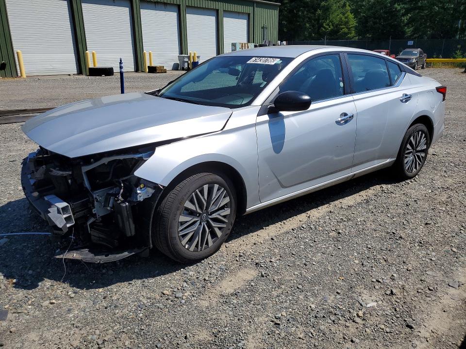 NISSAN ALTIMA 2025 with VIN 1N4BL4DW7SN432778 - Photo from auction