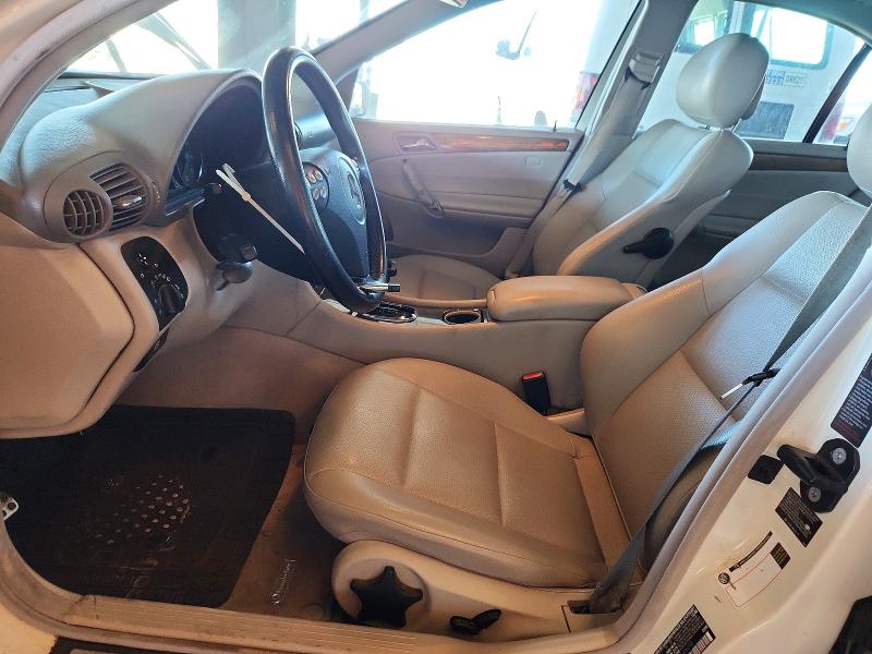 Photo 7 from auction – 2007 MERCEDES-BENZ C with VIN WDBRF52H67F905208