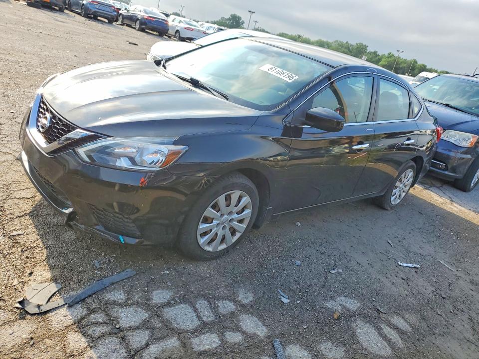 NISSAN SENTRA 2018 with VIN 3N1AB7AP1JY340836 - Photo from auction