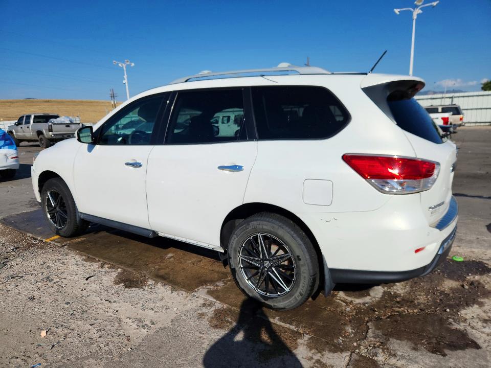 Photo 2 from auction – 2014 NISSAN PATHFINDER with VIN 5N1AR2MM2EC680908
