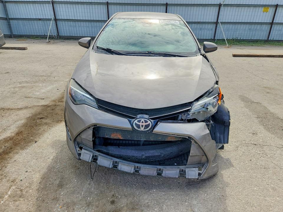 Photo 5 from auction – 2017 TOYOTA COROLLA with VIN 5YFBURHE8HP616922