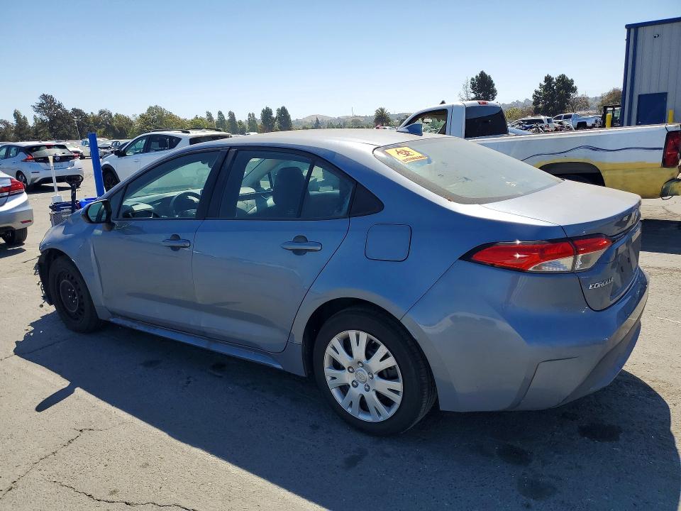 Photo 2 from auction – 2021 TOYOTA COROLLA with VIN 5YFEPMAE1MP258431