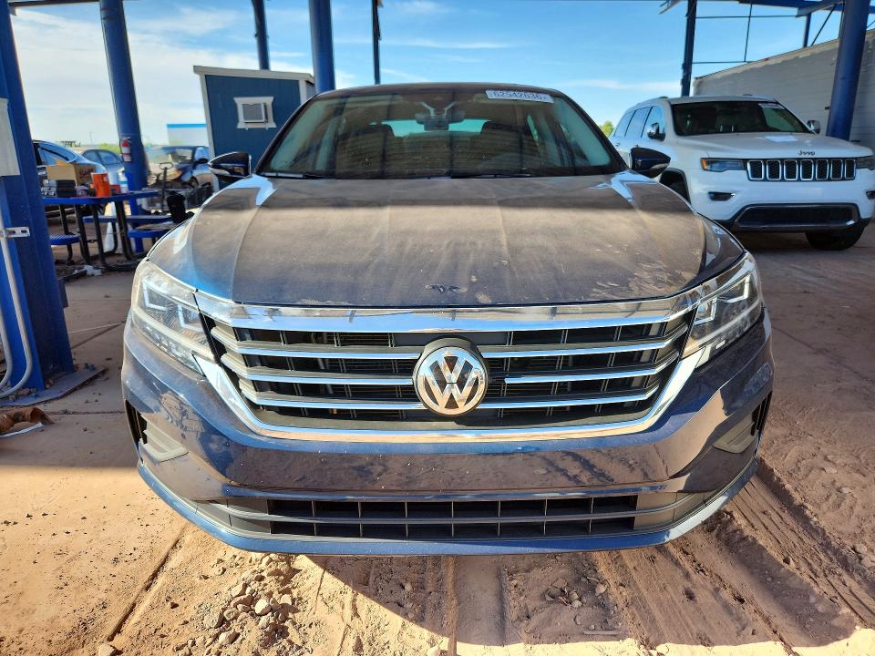 Photo 5 from auction – 2022 VOLKSWAGEN PASSAT with VIN 1VWSA7A37NC005772