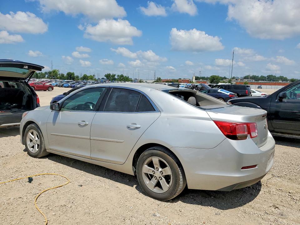 Photo 2 from auction – 2015 CHEVROLET MALIBU with VIN 1G11B5SL3FF156325
