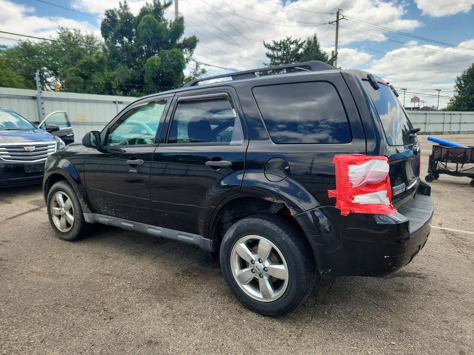 Photo 2 from auction – 2012 FORD ESCAPE with VIN 1FMCU0D71CKC78824