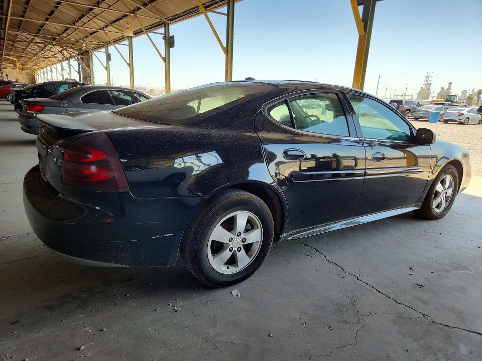 Zdjęcie 3 z aukcji – 2006 PONTIAC GRAND PRIX z VIN 2G2WP552761310385