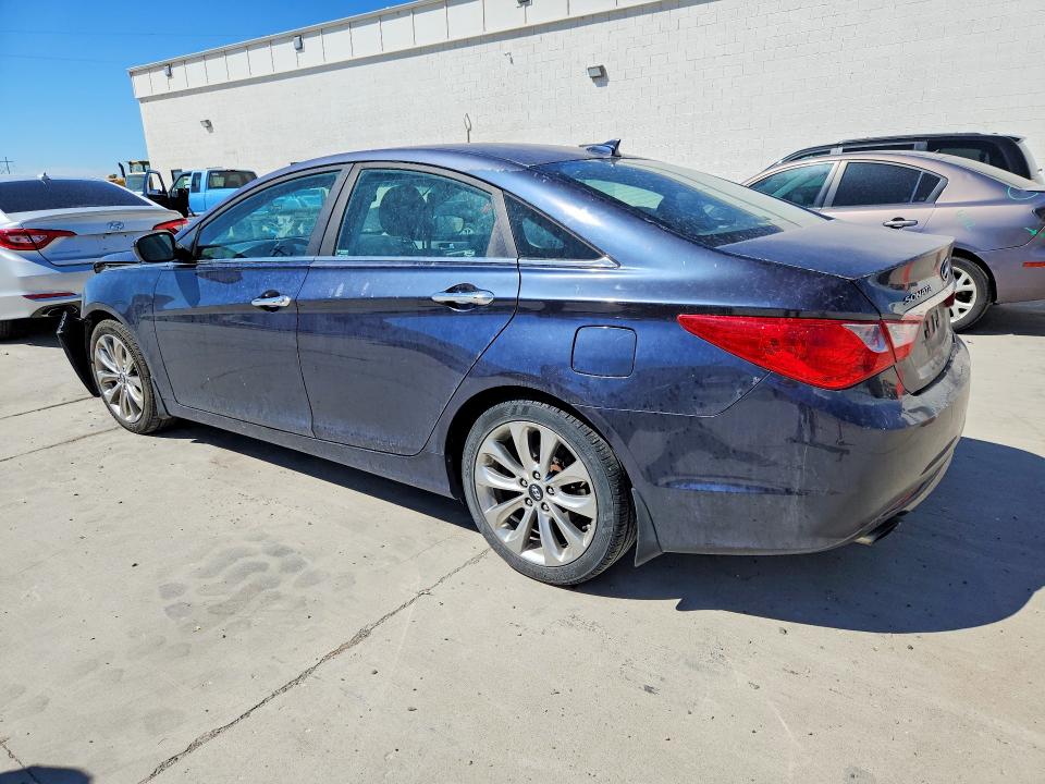 Photo 2 from auction – 2013 HYUNDAI SONATA with VIN 5NPEC4AB5DH561159