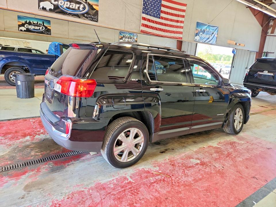 Photo 3 from auction – 2017 GMC TERRAIN with VIN 2GKFLUEK8H6329863