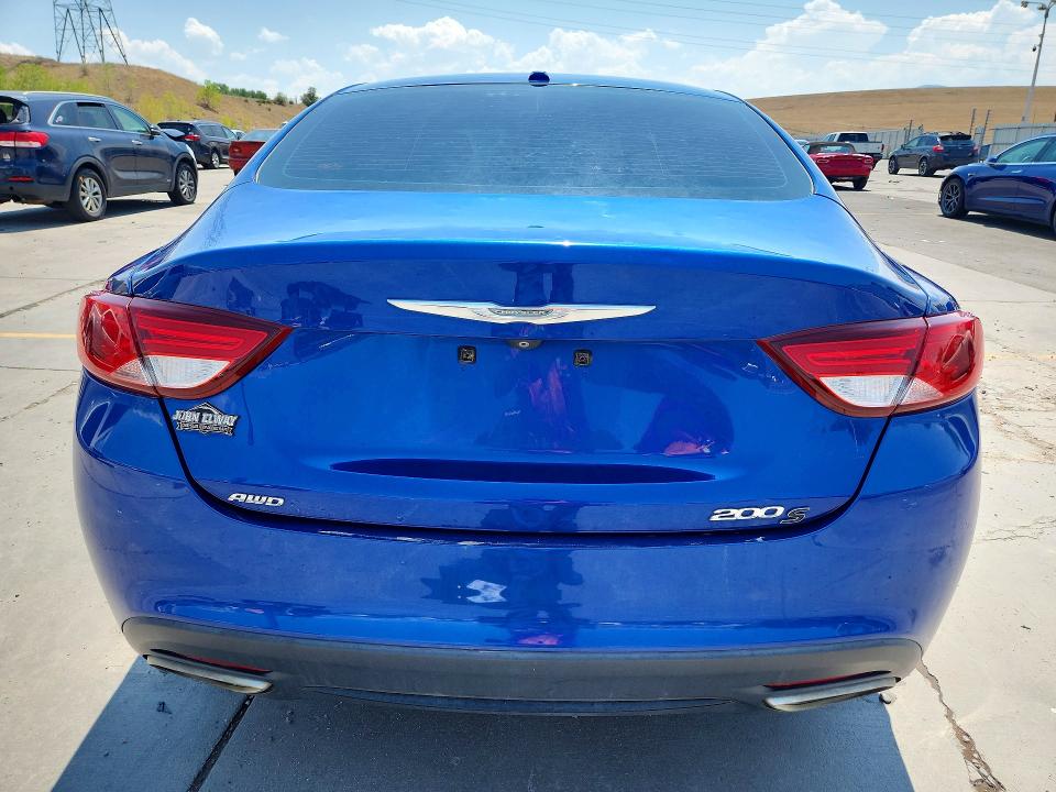 Photo 6 from auction – 2015 CHRYSLER 200 with VIN 1C3CCCDGXFN601560
