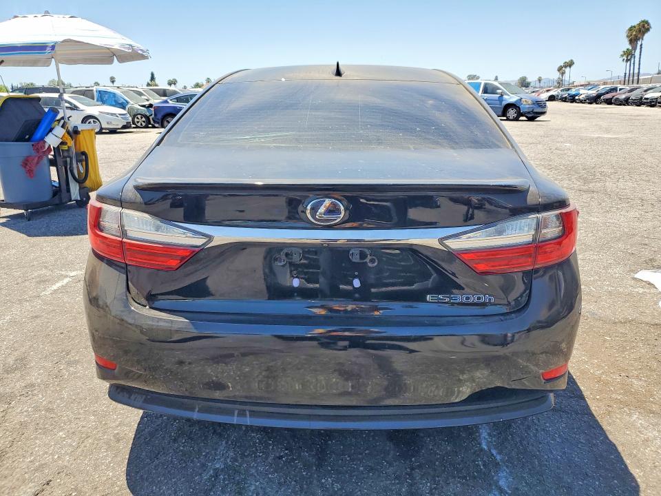 Foto 6 de la subasta – 2016 LEXUS ES con VIN JTHBW1GG3G2107802