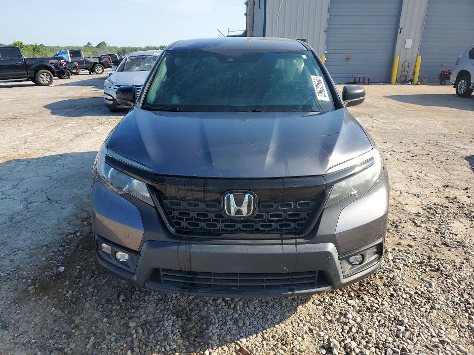 Photo 5 from auction – 2021 HONDA PASSPORT with VIN 5FNYF7H2XMB014723