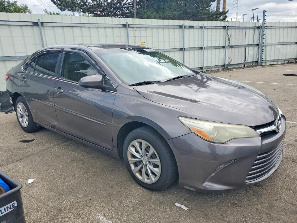 Photo 4 from auction – 2015 TOYOTA CAMRY with VIN 4T4BF1FK6FR506599