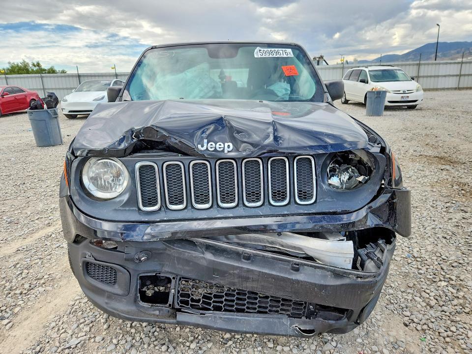 Photo 5 from auction – 2017 JEEP RENEGADE with VIN ZACCJBAB6HPG26633